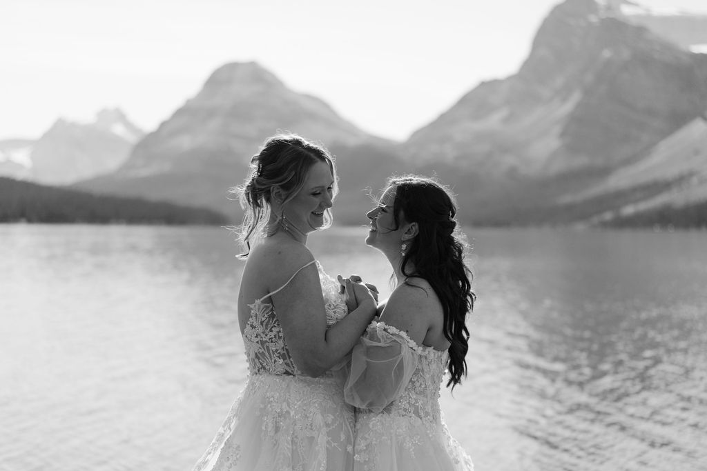 Lesbian wedding at Bow lake